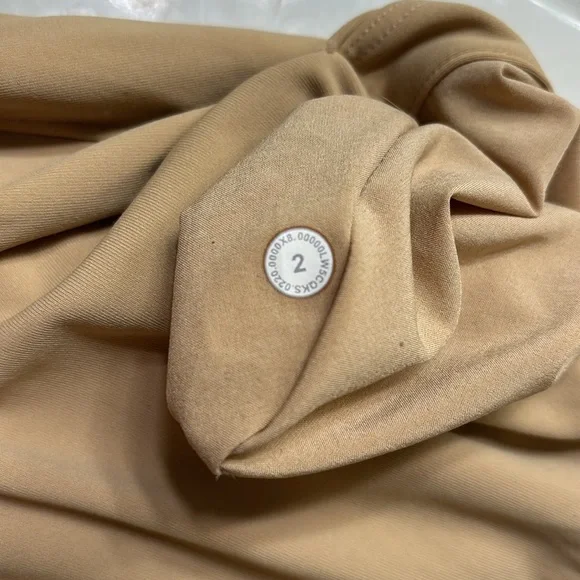 Lululemon On the Fly Jogger 25" *Luxtreme - Picture 7 of 8